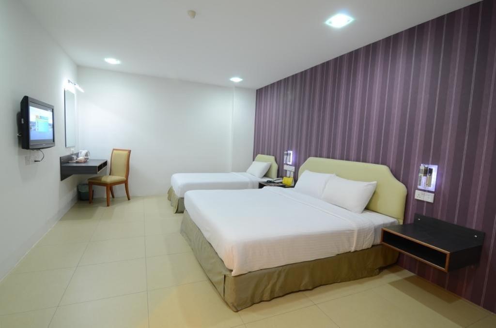 Hotel Avenue Kuantan Exterior photo