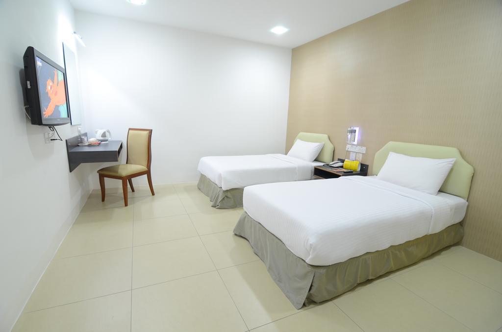Hotel Avenue Kuantan Exterior photo
